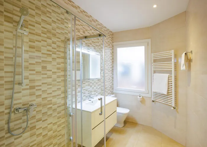 Vt Anboto By Bilbaohost *